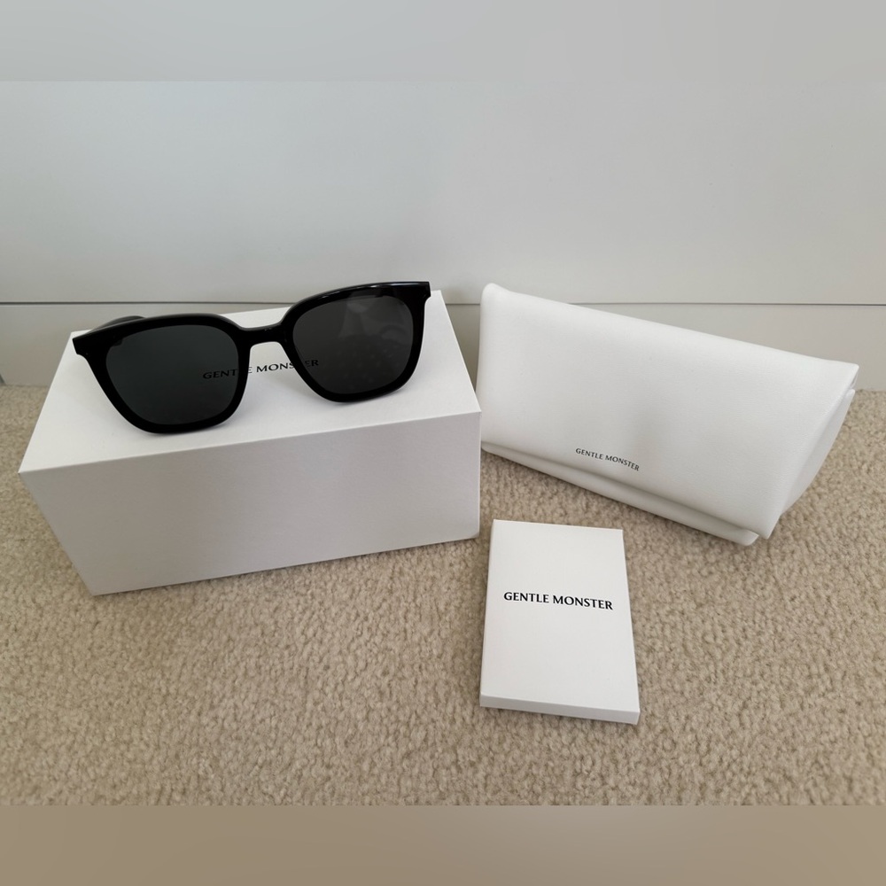 Gentle Monster Lilit 01 Sunglasses